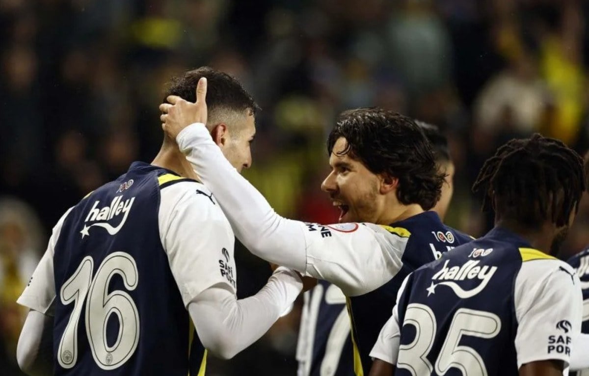 1710577787 745 Yunanistanda gundem Fenerbahce